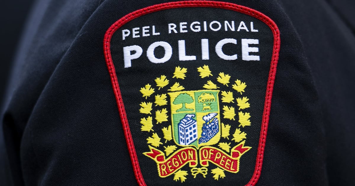 Suspect wanted after victim stabbed during attempted vehicle theft in Brampton