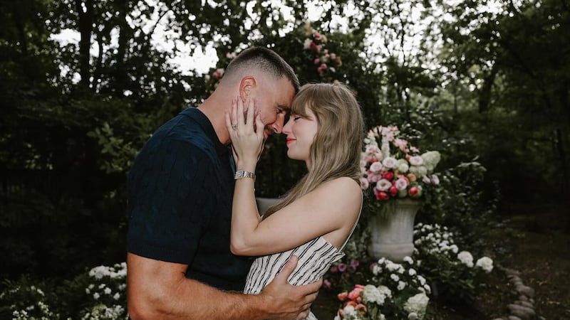 America’s royal couple, Taylor and Travis, may wed this week