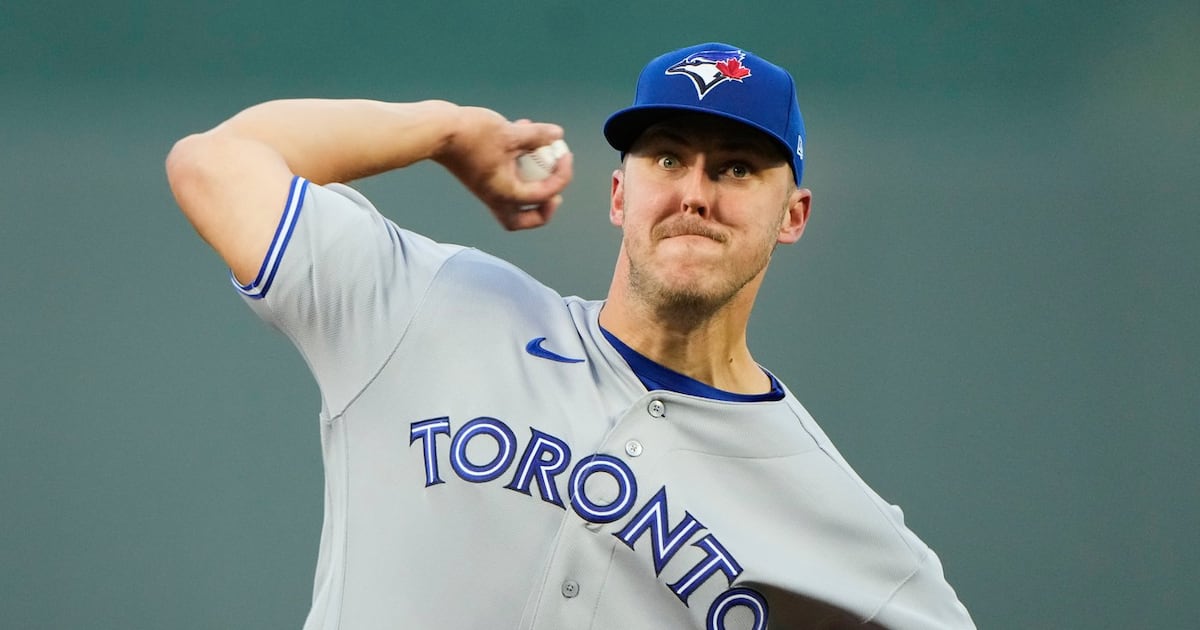Blue Jays' Jameson Taillon goes back on IL with elbow inflammation