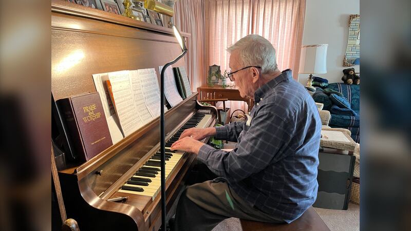 Cedric Landers plays a song on the piano at his home in Lutes Mountain, N.B., on Jan. 31, 2026. (Derek Haggett / CTV Atlantic)