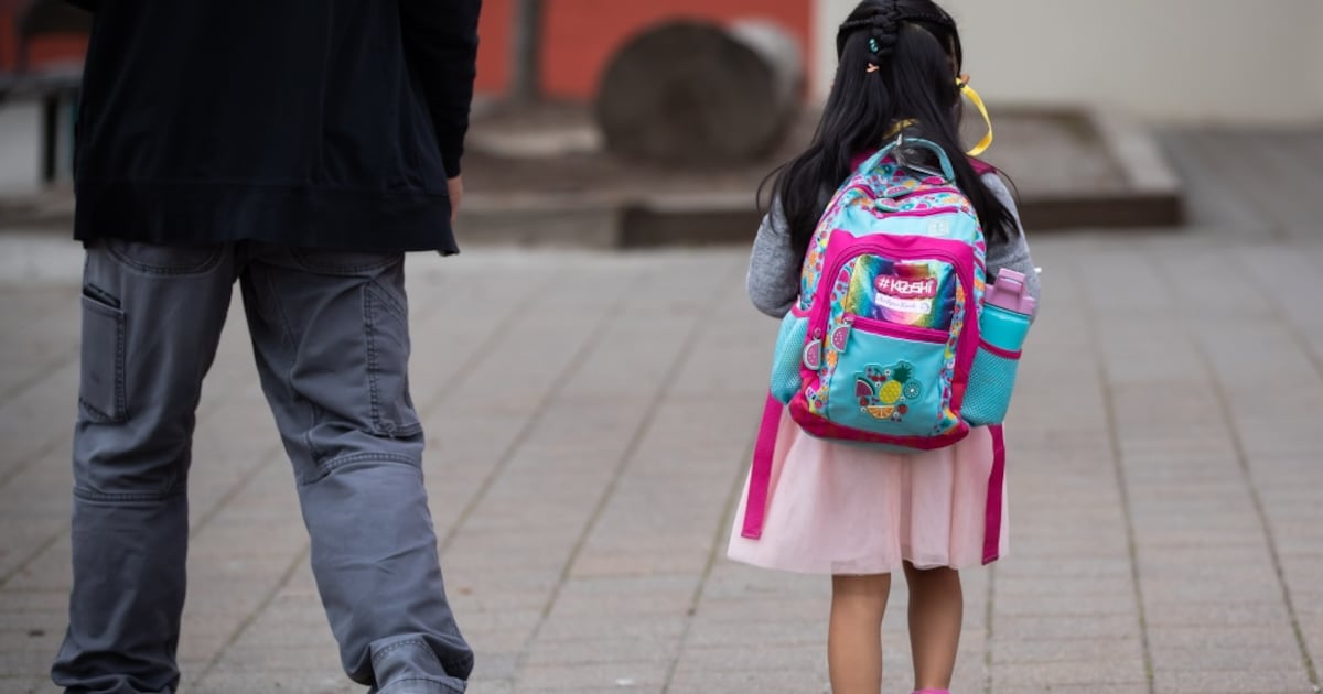 Ontario unveils new ‘back to basics’ curriculum Ontario unveils new ‘back to basics’ curriculum