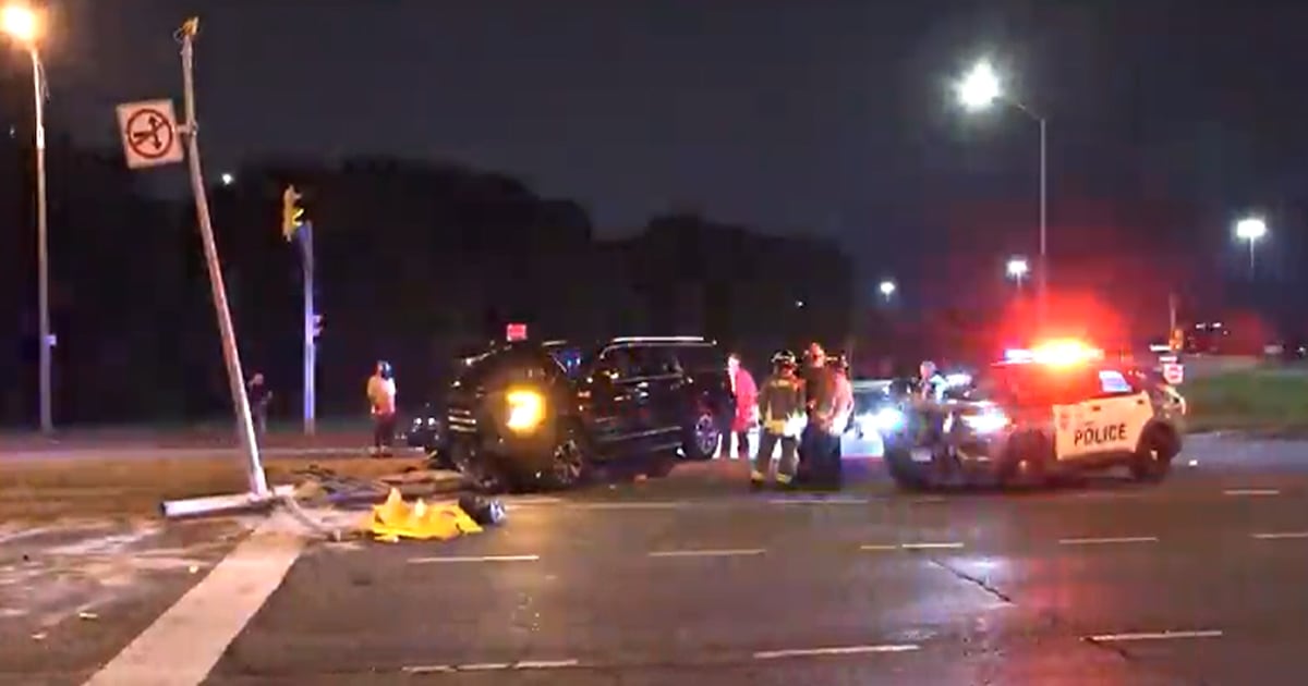1 arrested for impaired driving after crashing into light pole in ...