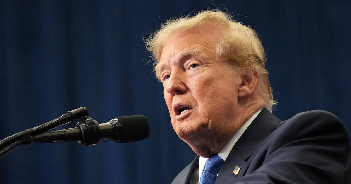 Trump shares "Canada on notice" headline after Venezuela oil deal