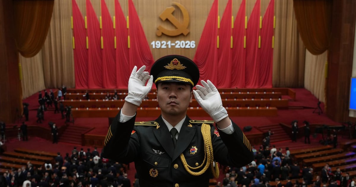 China reveals military talks with Canadian officials