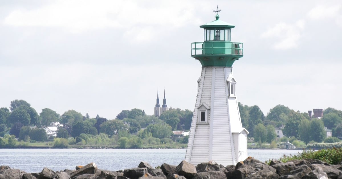 Cross-border travel rebounds, but some Canadians stay home amid U.S. trade tensions