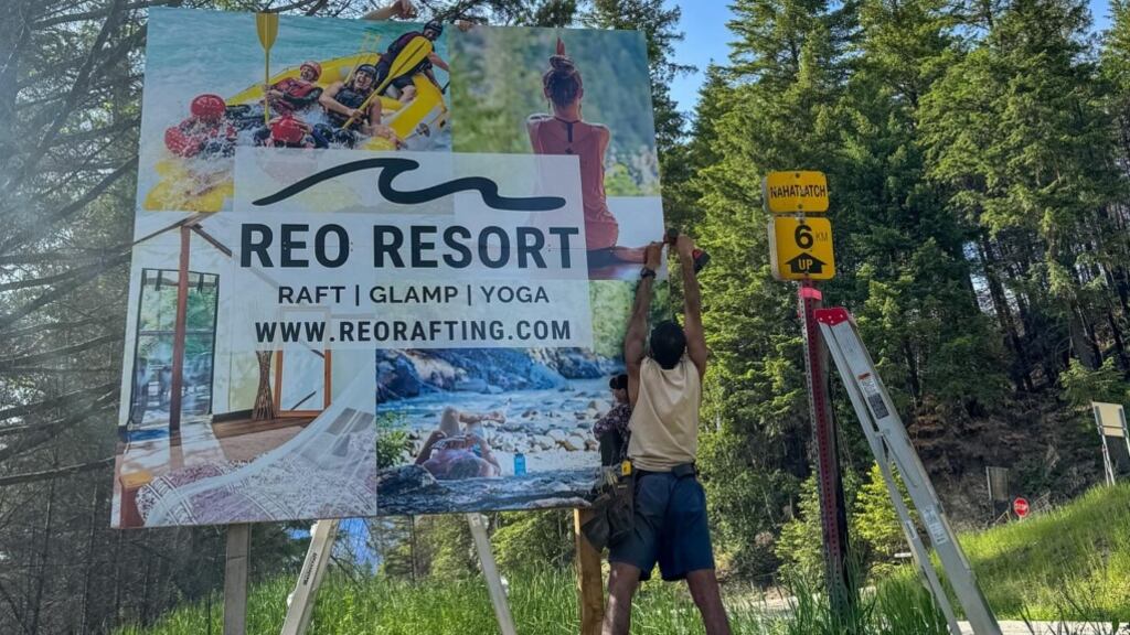 ‘We’re trying to make it’: B.C. resort faces flames again 3 years after burning down
