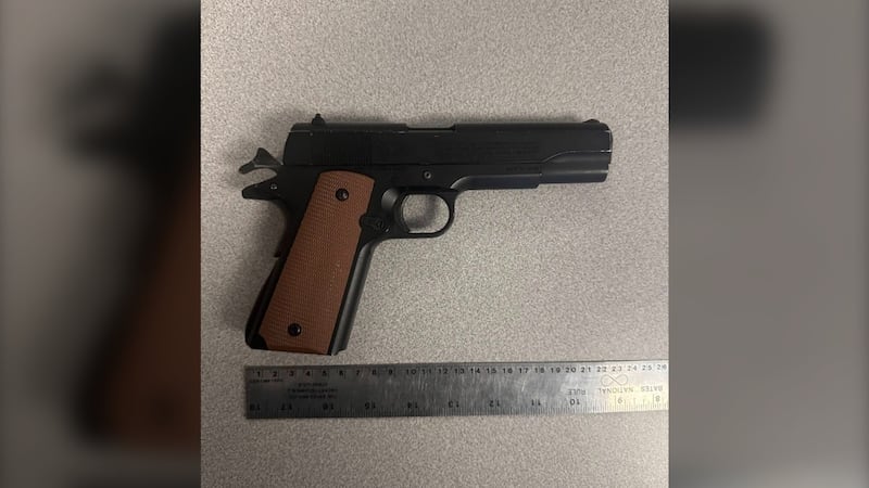 A replica handgun is pictured. (Source: New Glasgow Regional Police)