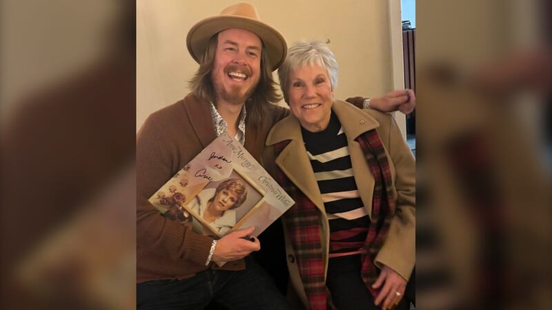 Anne Murray poses for a picture with Jordan Musycsyn at the Rebecca Cohn in Halifax on Dec. 8, 2025. (Jordan Musycsyn)