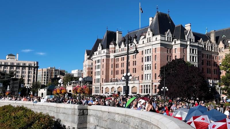 Packed streets in front of the Fairmont  Empress for David Foster’s free 40th anniversary concert in Victoria’s Inner Harbour on Aug. 8, 2026. Organizers had expected more than 50,000 people to attend.