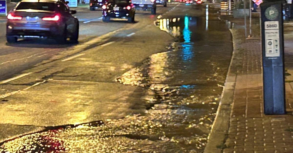 Sinkhole Closes Midland Avenue in Scarborough