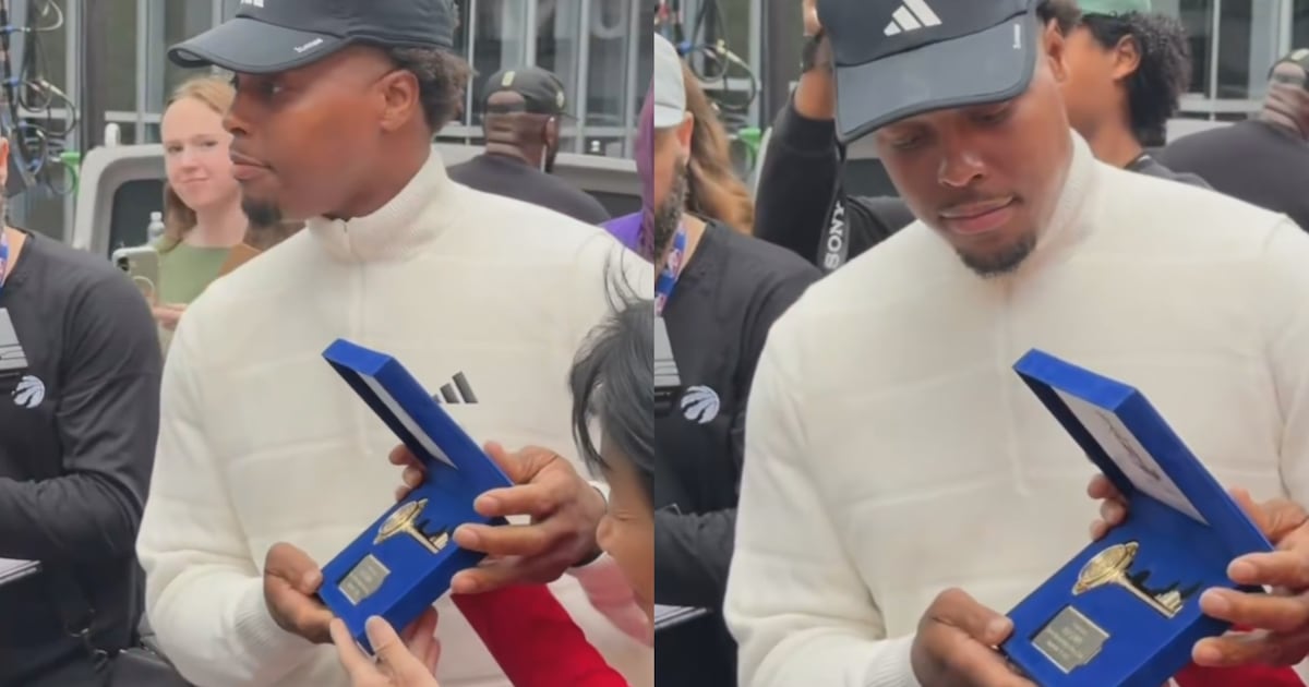 Kyle Lowry presented with the Key to the City