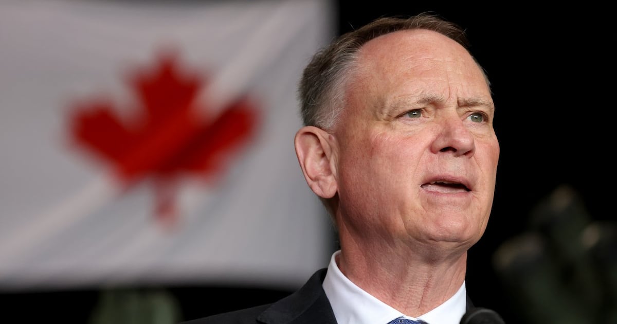 Trump officials mock Canadian military
