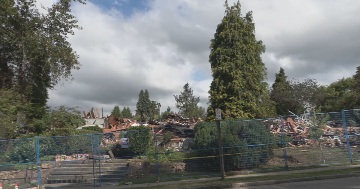 Community support pours in after New Westminster, B.C., apartment building ...