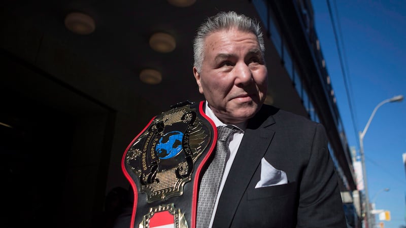 Canadian boxing legend George Chuvalo dead at 89
