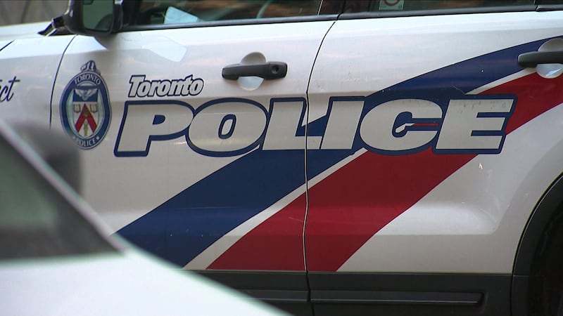 Hit-and-run in Scarborough leaves 1 person with injuries