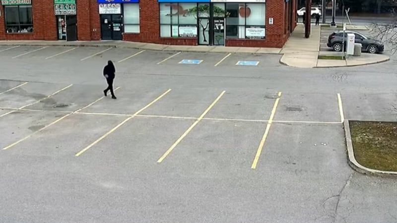 Video shows suspect in 2022 murder visiting scene of crime 1 day before homicide