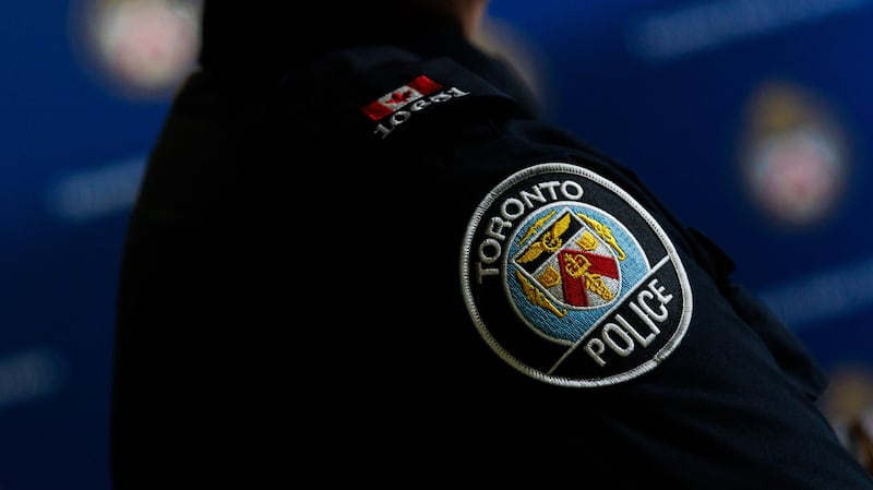 Man injured, suspect in custody after ‘targeted’ downtown Toronto stabbing