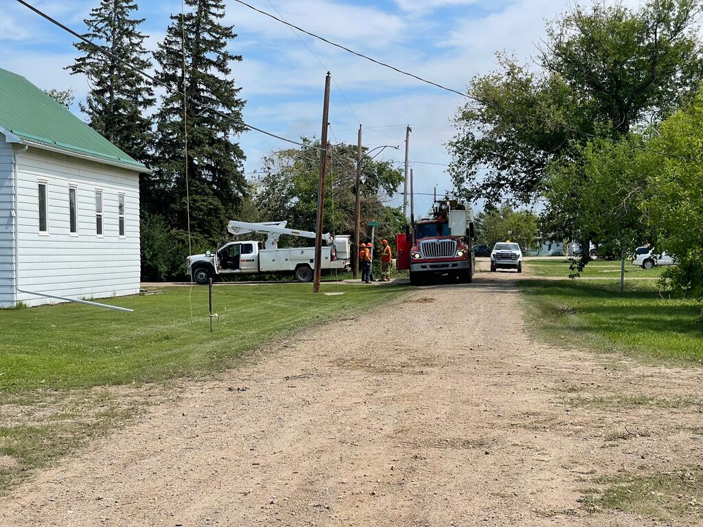Weekend storms left up to 50,000 in the dark provincewide: SaskPower