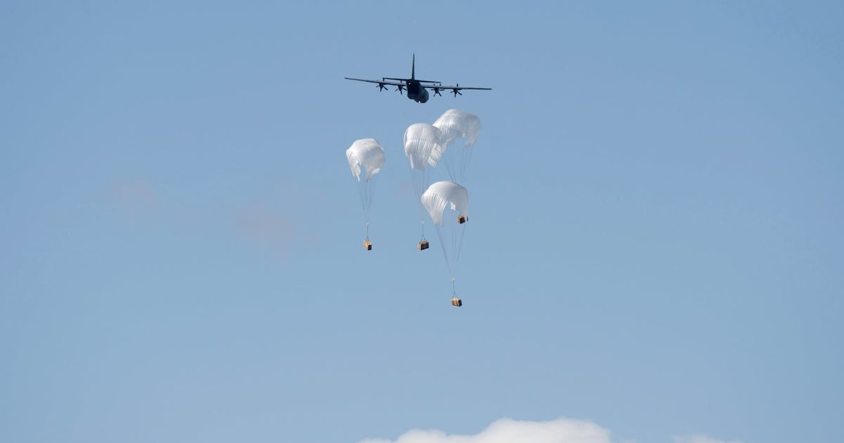 Canada's military may install Arctic sensors in summer