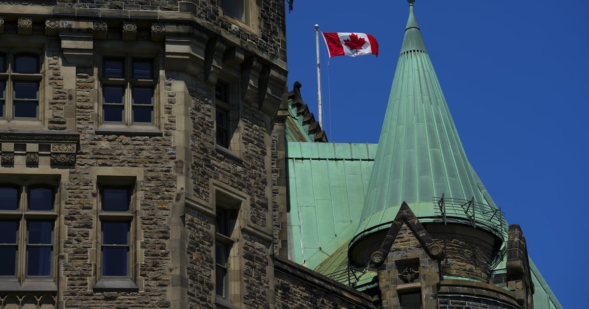 'Lost Canadians' told to surrender citizenship certificates are searching ...