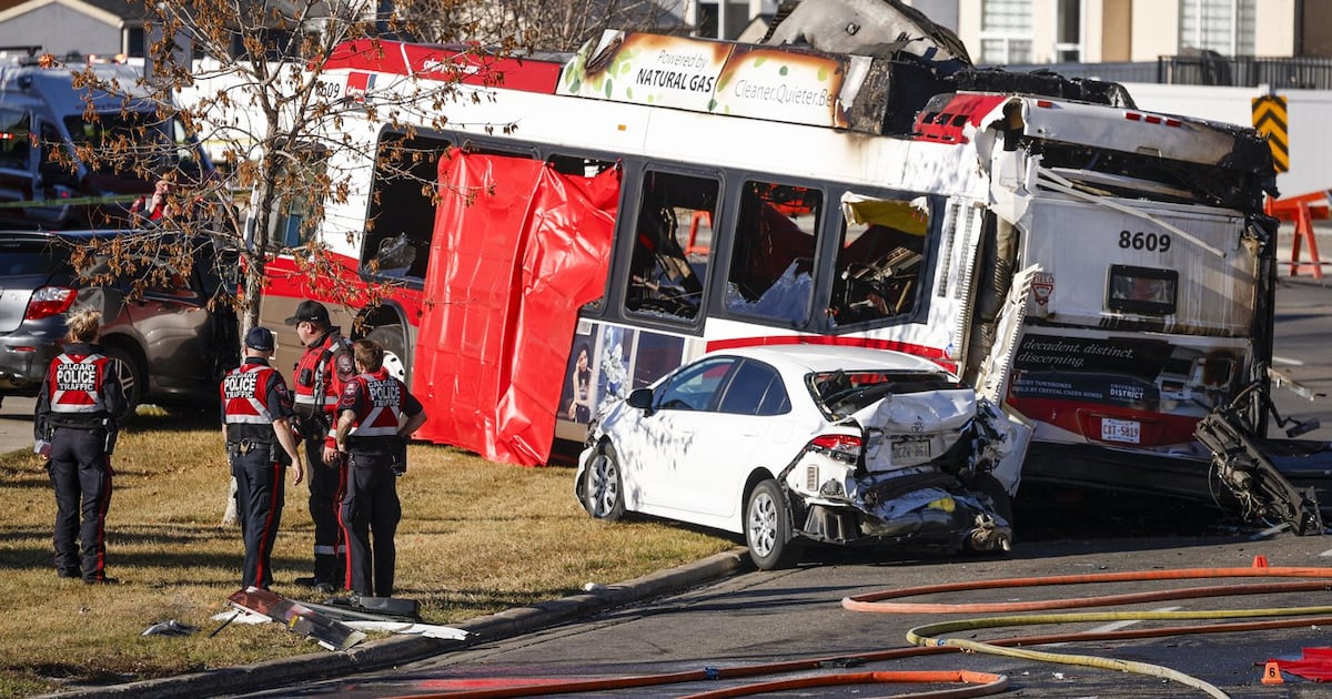 Calgary Police Identify All Three Victims of Fatal Bus Crash