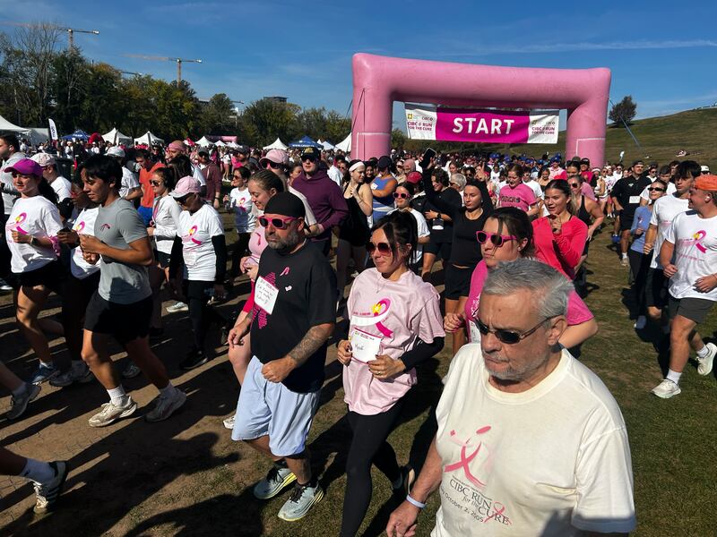 The Canadian Cancer Society's annual Run for the Cure event saw a record turnout Sunday morning in Halifax. (Jonathan MacInnis/CTV News.