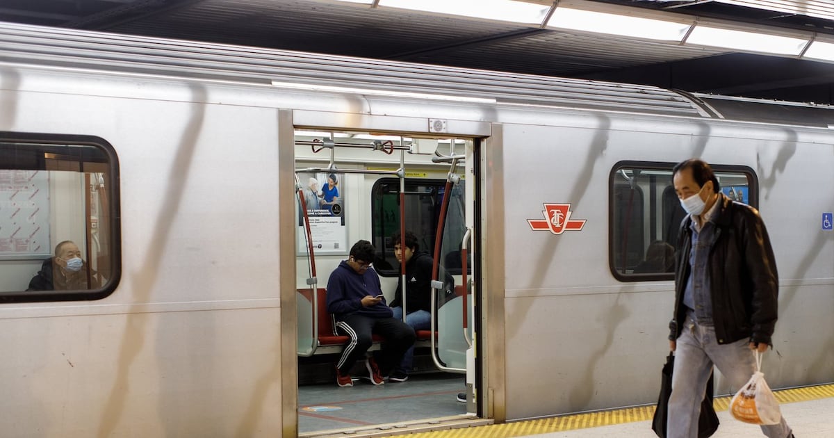 Toronto subway station barriers aren't enough to keep riders safe: transit ...
