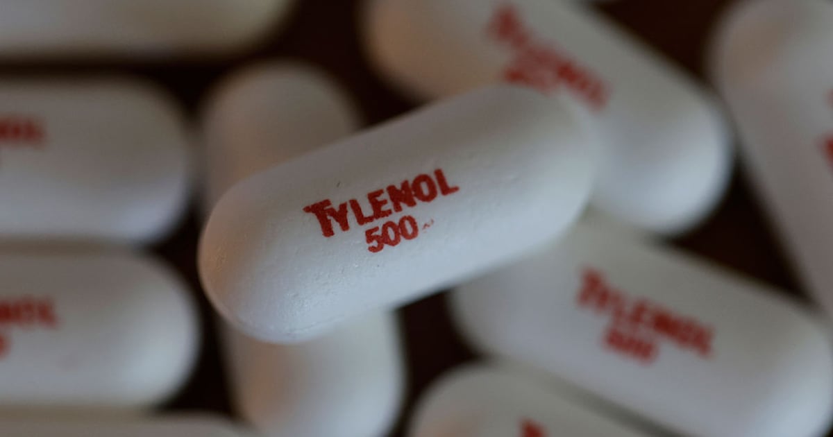 Woman's Tylenol overdose death prompts calls for smaller packaging