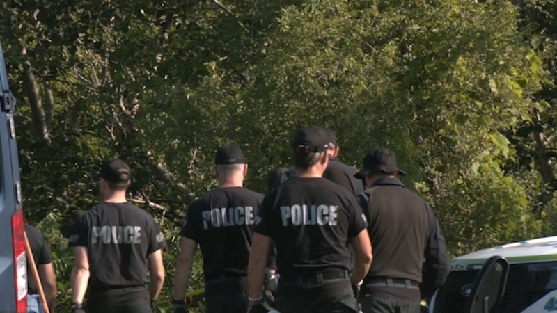 Day 2: Investigation intensifies after human remains discovered near former Barrie, Ont., encampment