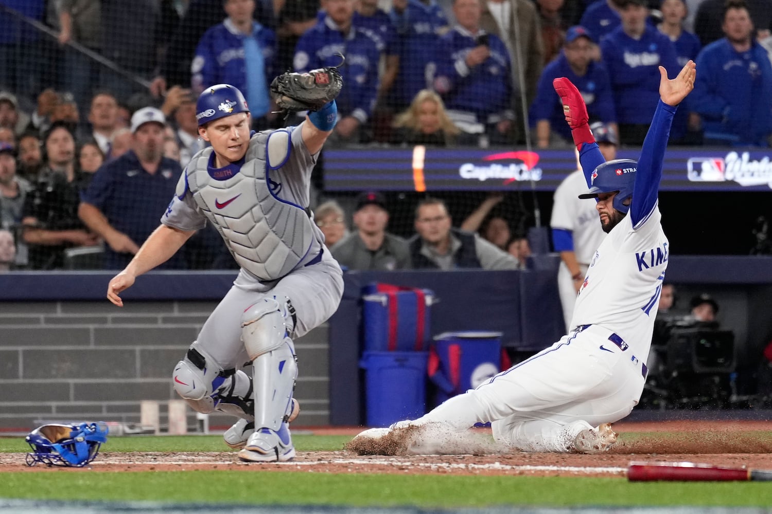 L.A. Dodgers beat Blue Jays to win World Series in closely fought Game