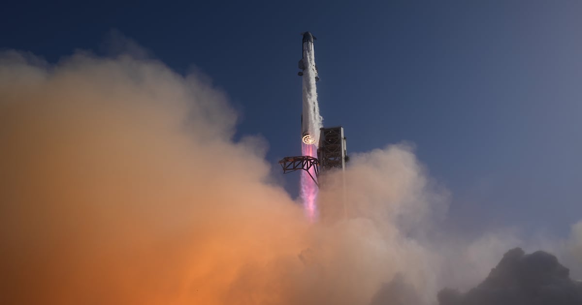 SpaceX火箭残骸撞向月球