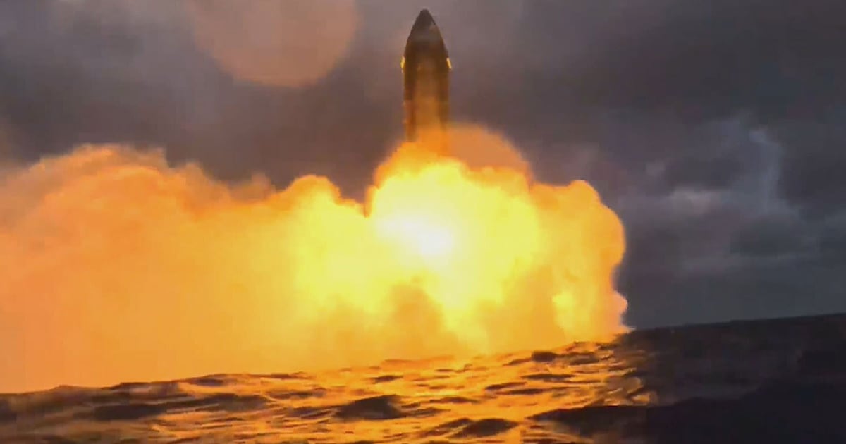 SpaceX’s supersized Starship launches into orbit for the first time but ...