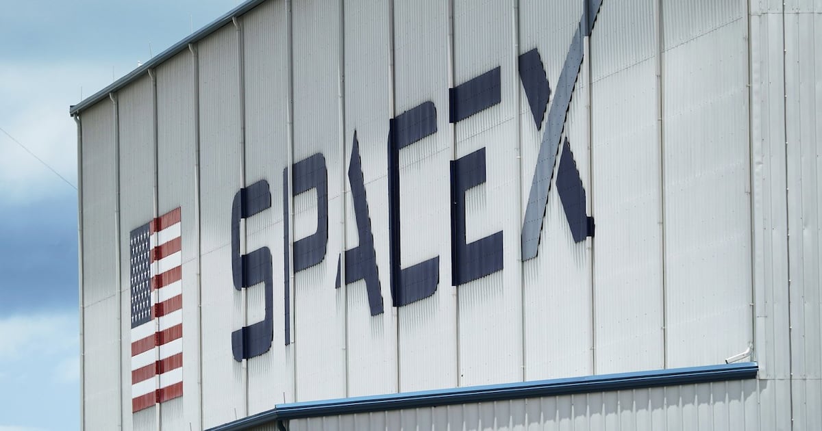 Ontario ministers defend secret payout to SpaceX over nixed Starlink deal