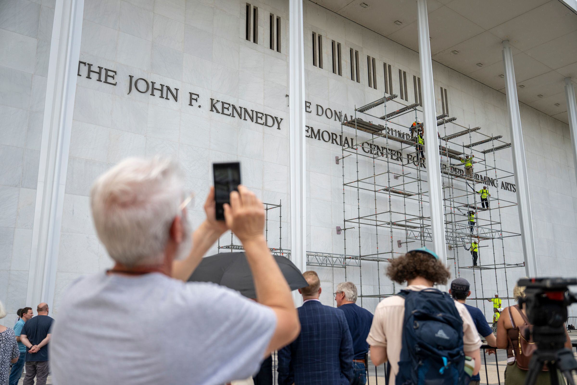 Kenney Center : Trump name to be put back on building