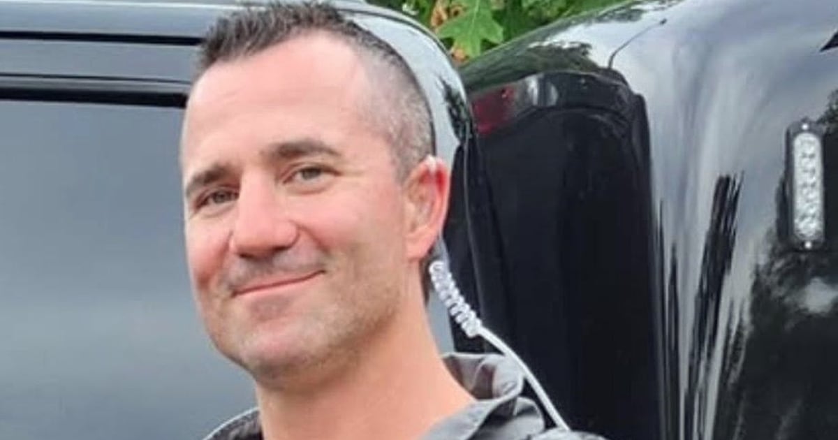 Procession held for fallen Toronto police officer Const. Marc Pinizzotto