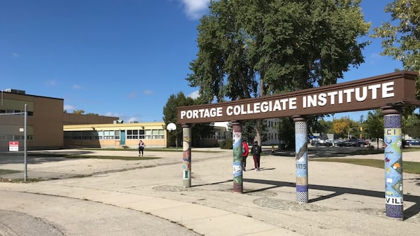 Student assaulted and stabbed in Manitoba school parking lot: police