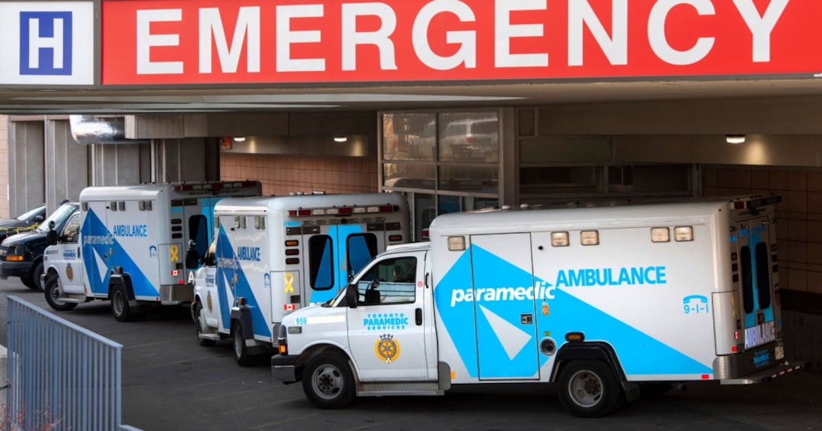 E-Bike-Fahrer nach Unfall in North York ins Krankenhaus gebracht