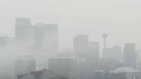 Air quality alters some outdoor plans while others monitor Calgary conditions